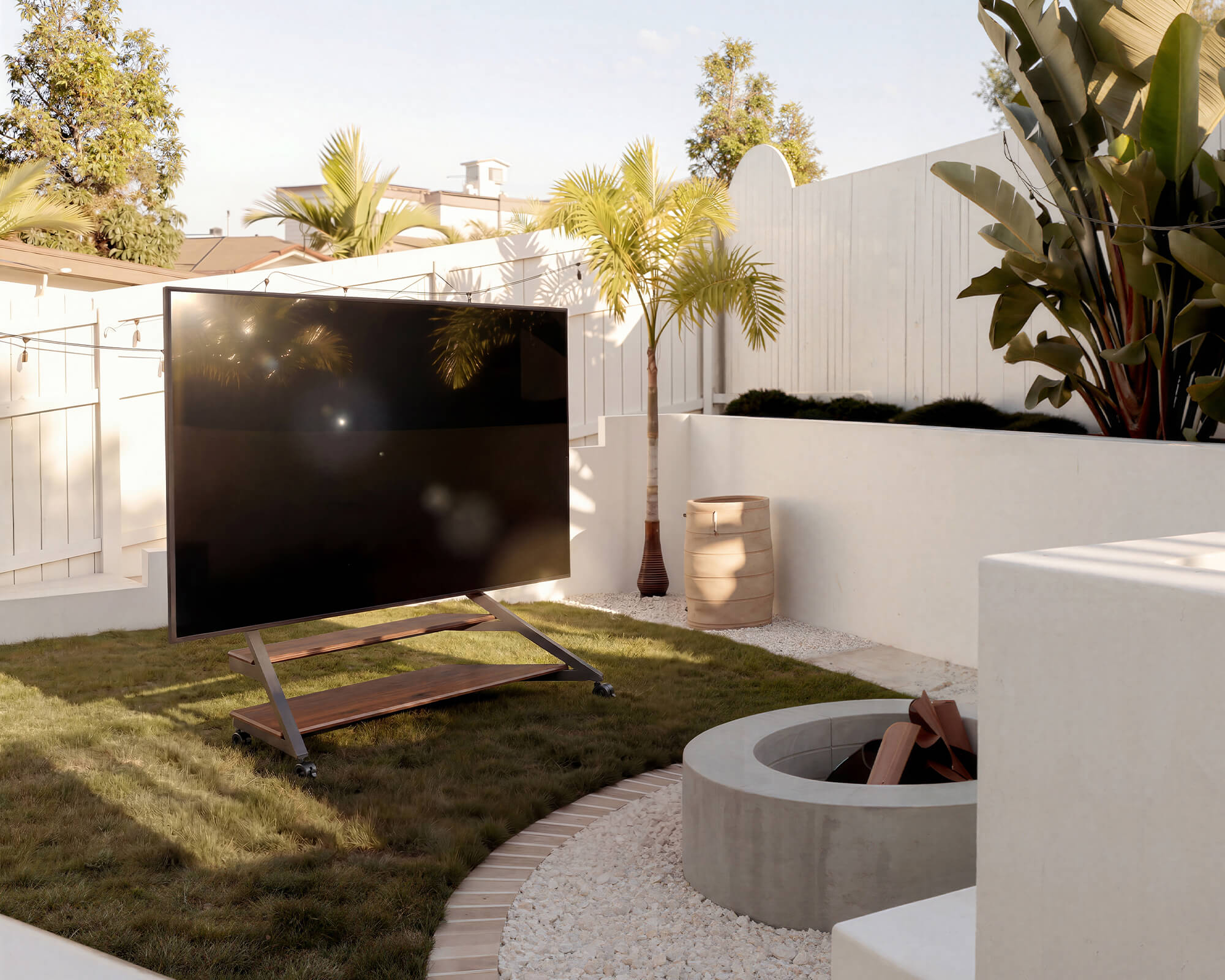 Outdoor TV Stand Eiffel Series